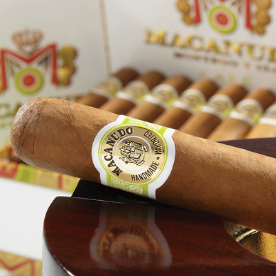 Macanudo Cafe